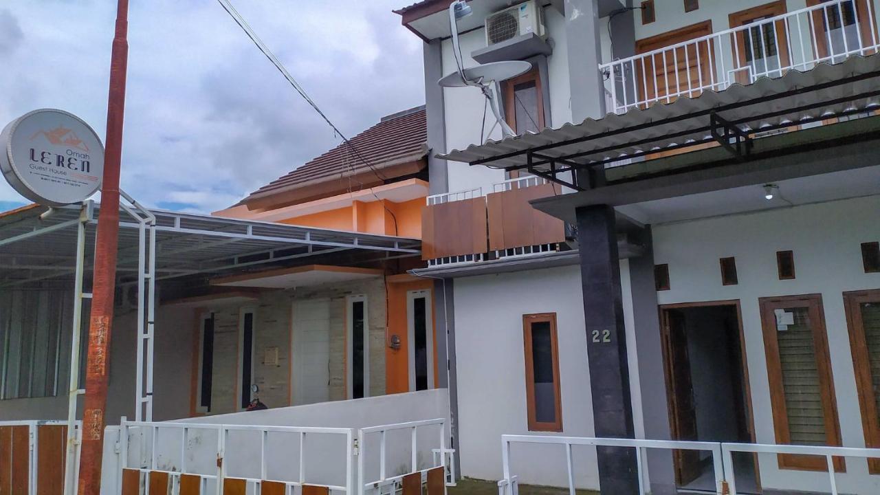 Omah Leren Mitra Reddoorz Near Gembiraloka Zoo Yogyakarta Hotel Exterior foto